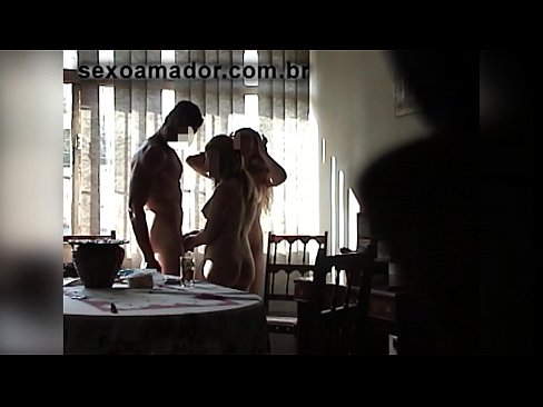 ❤️ Seksvriendinnen nodigen een reusachtige man uit en een triootje met hem ☑ Anal porno at us nl.tubsexer-porn.ru ☑